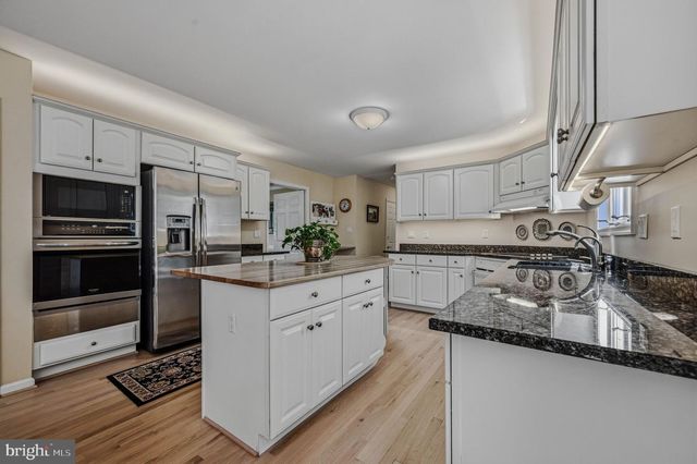 150 RAMUNNO CIR, Hockessin, DE 19707