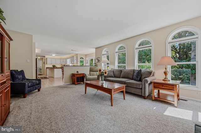 150 RAMUNNO CIR, Hockessin, DE 19707