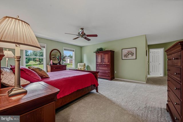 150 RAMUNNO CIR, Hockessin, DE 19707