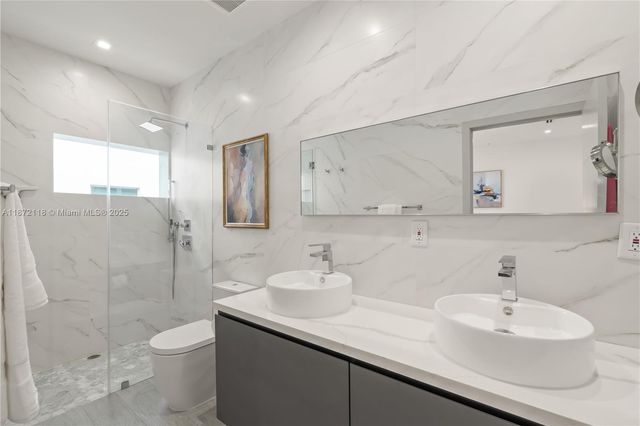 2926 Bird Ave 2, Miami, FL 33133