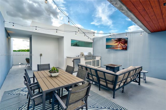 2926 Bird Ave 2, Miami, FL 33133