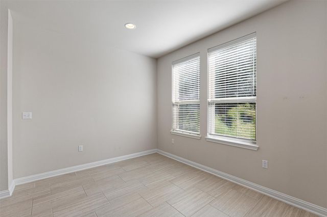 13800 E Lyndhurst ST 164, Austin, TX 78717