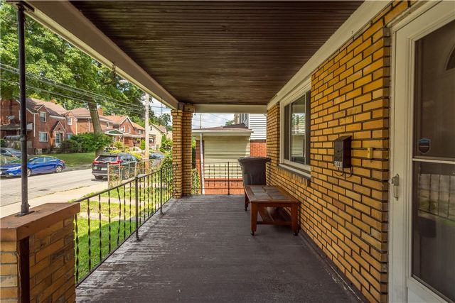 2441 Starkamp, Brookline, PA 15226