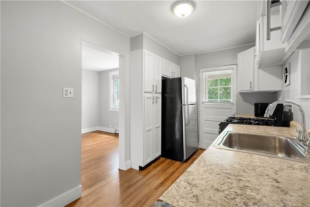 2441 Starkamp, Brookline, PA 15226