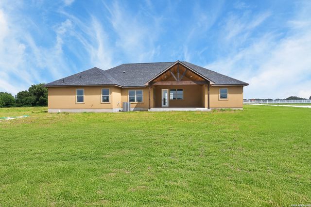 956 Horseshoe Falls, Bandera, TX 78003