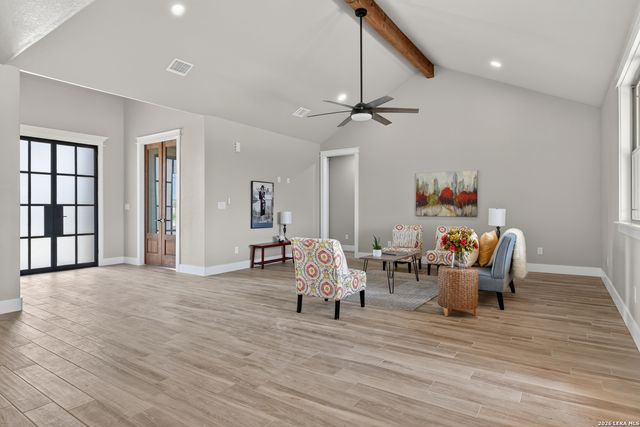 956 Horseshoe Falls, Bandera, TX 78003