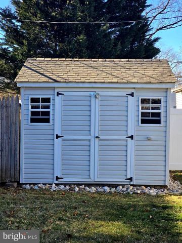 66 HENRY AVE, Feasterville Trevose, PA 19053