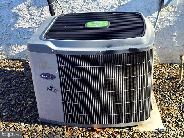 66 HENRY AVE, Feasterville Trevose, PA 19053