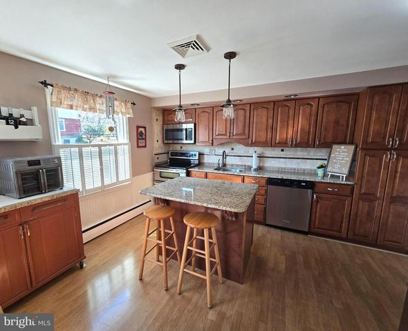 66 HENRY AVE, Feasterville Trevose, PA 19053
