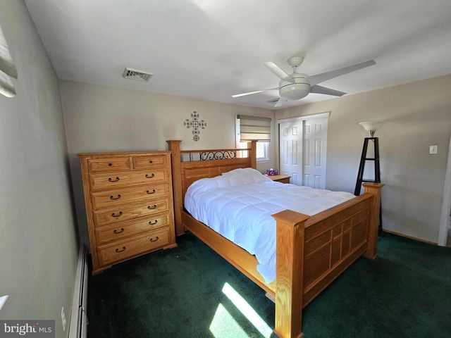 66 HENRY AVE, Feasterville Trevose, PA 19053