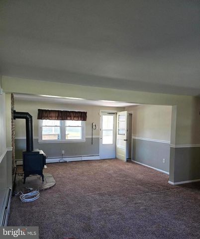 66 HENRY AVE, Feasterville Trevose, PA 19053