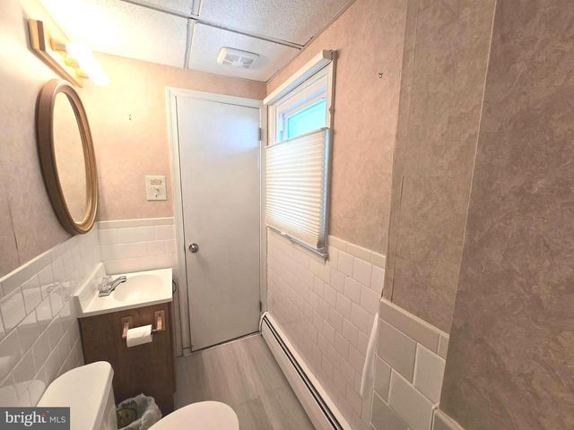 66 HENRY AVE, Feasterville Trevose, PA 19053