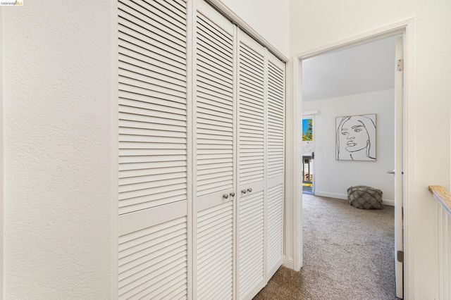 226 Birch Creek Dr, Pleasanton, CA 94566