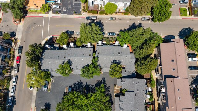 226 Birch Creek Dr, Pleasanton, CA 94566