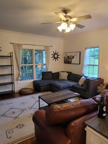 45 Parsons Green Cir, Sewanee, TN 37375