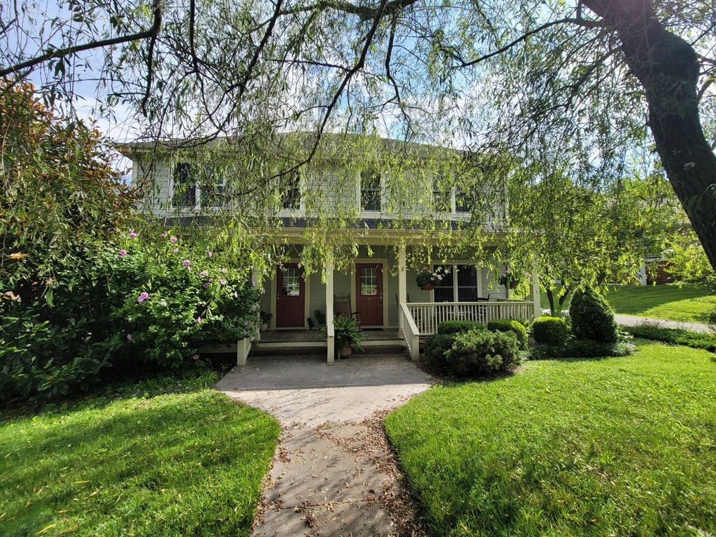 45 Parsons Green Cir, Sewanee, TN 37375