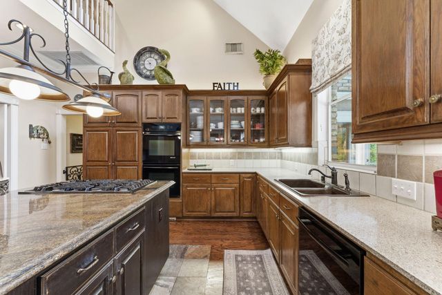 147 N Taylor Point Drive, Spring, TX 77382