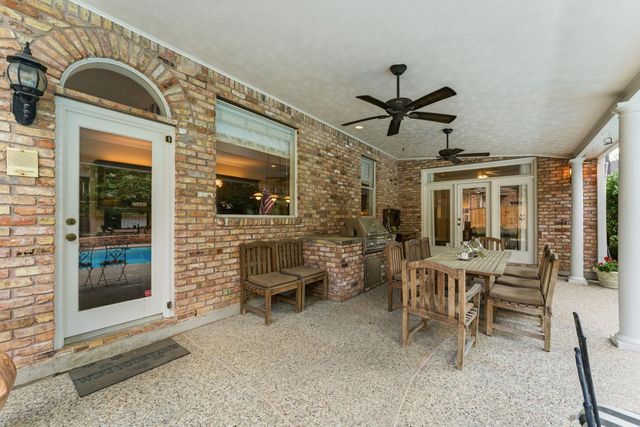 147 N Taylor Point Drive, Spring, TX 77382