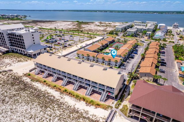 8425 Gulf Boulevard, 213, Navarre, FL 32566