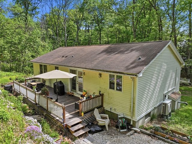 87 Allen Road, Brookfield, MA 01506