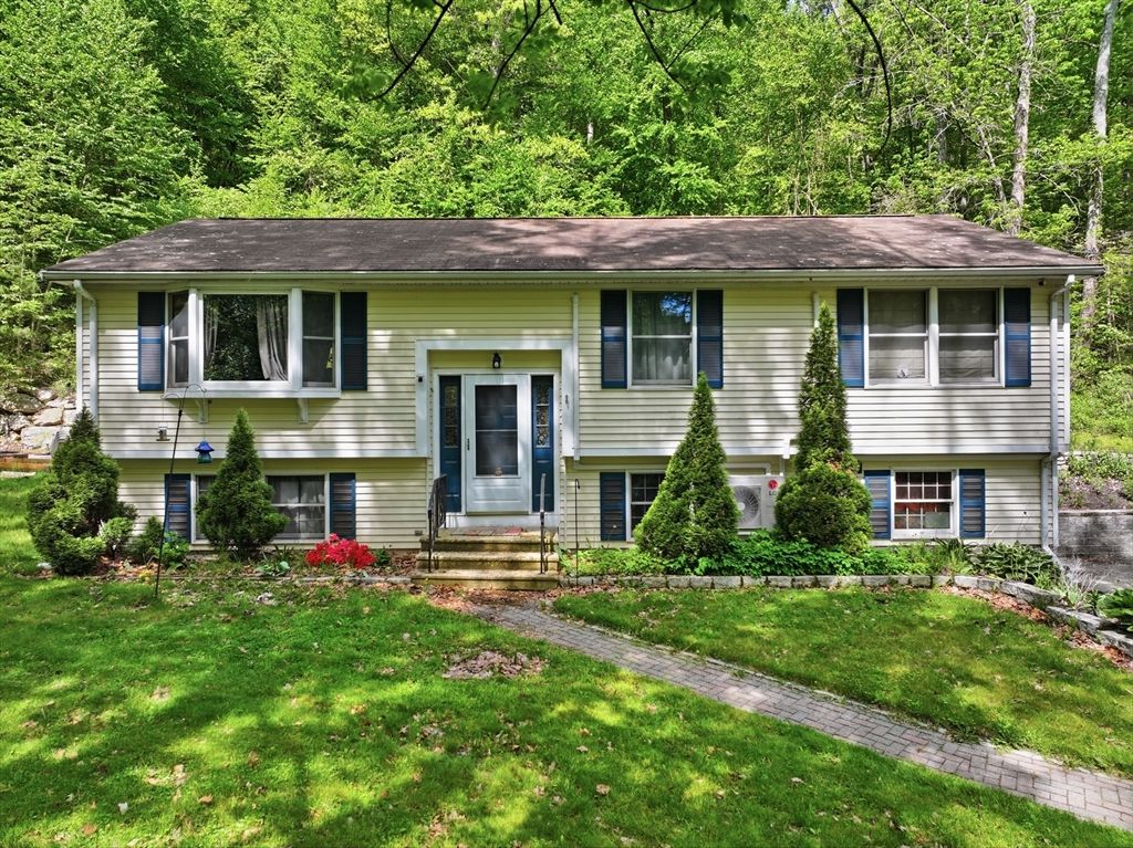 87 Allen Road, Brookfield, MA 01506