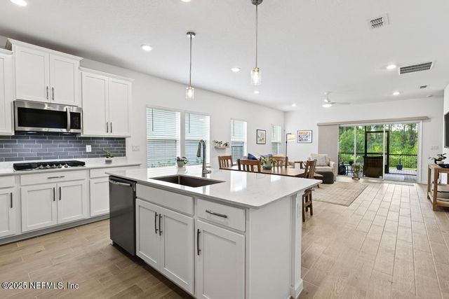 75730 PONDSIDE Lane, Yulee, FL 32097