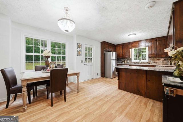 332 Pine Acres Drive, Canton, GA 30115