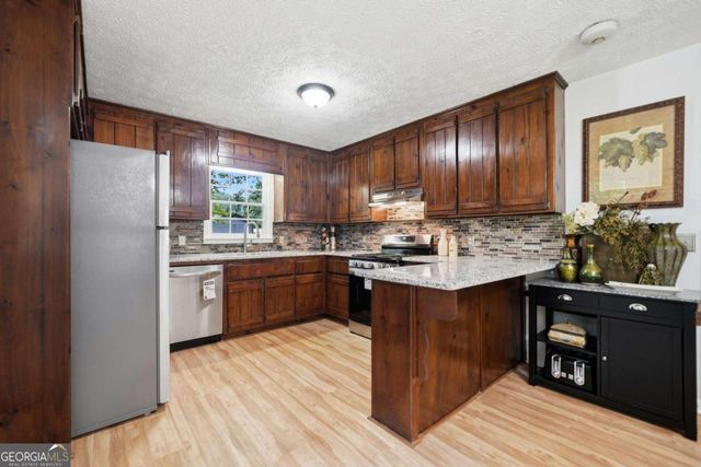 332 Pine Acres Drive, Canton, GA 30115
