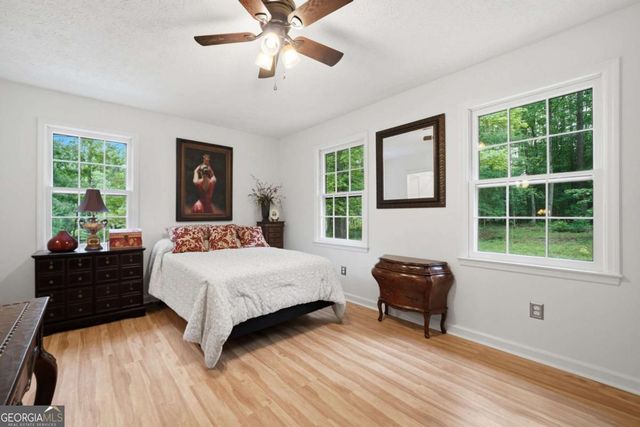 332 Pine Acres Drive, Canton, GA 30115