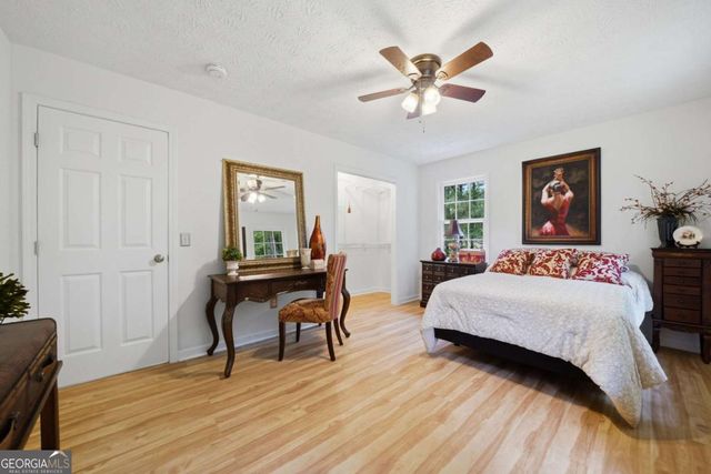 332 Pine Acres Drive, Canton, GA 30115
