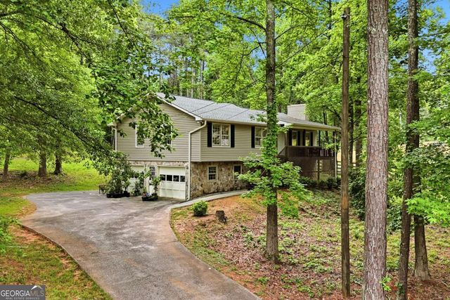 332 Pine Acres Drive, Canton, GA 30115