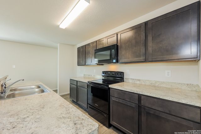 2307 Applewhite Meadow, San Antonio, TX 78224