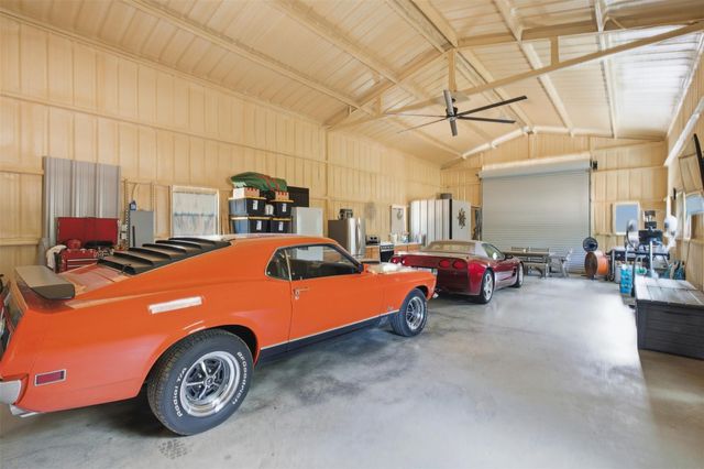 33952 Joseph Road, Waller, TX 77484