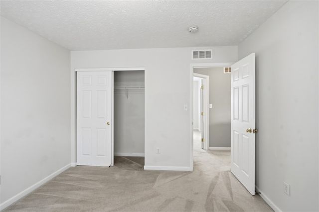 6192 Silver Wood Drive, Hamilton Twp, OH 45152