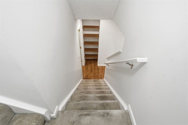 6192 Silver Wood Drive, Hamilton Twp, OH 45152