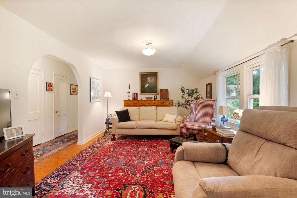Image 24 of property listing at 1409 BROADWAY RD, Lutherville Timonium, MD 21093