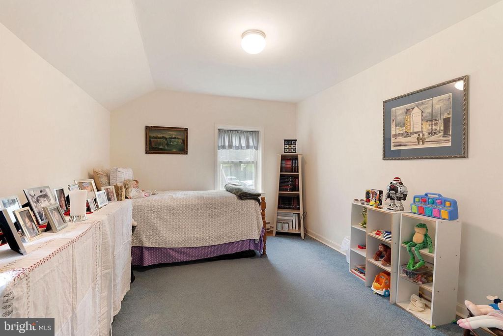 Image 29 of property listing at 1409 BROADWAY RD, Lutherville Timonium, MD 21093