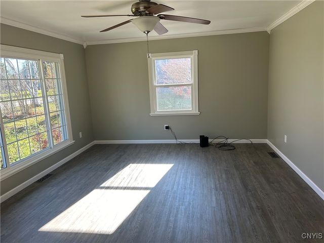 5 Brayton Court, Manheim, NY 13329