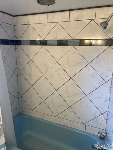 5 Brayton Court, Manheim, NY 13329