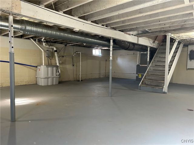 5 Brayton Court, Manheim, NY 13329