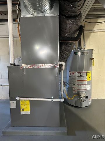 5 Brayton Court, Manheim, NY 13329