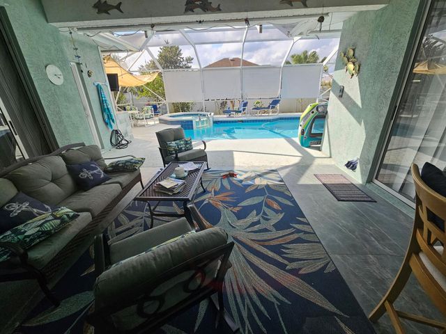 2720 SE Kern Road, Port St Lucie, FL 34984