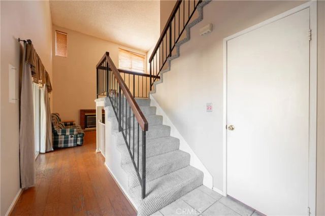 25710 Lupita, Valencia, CA 91355