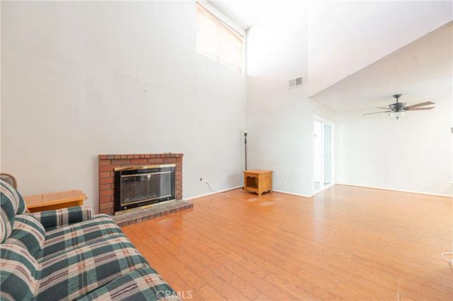 25710 Lupita, Valencia, CA 91355