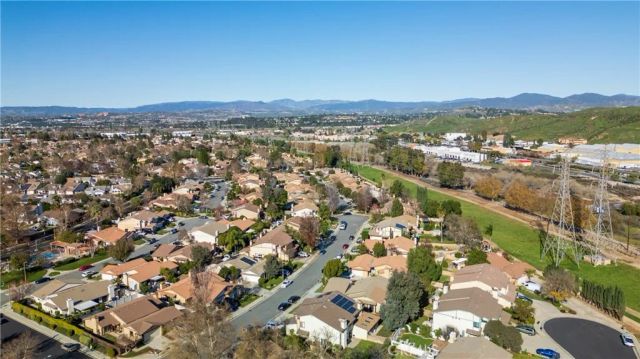 25710 Lupita, Valencia, CA 91355