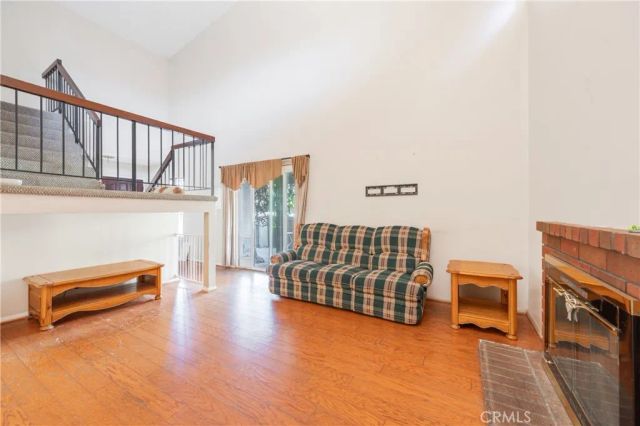 25710 Lupita, Valencia, CA 91355