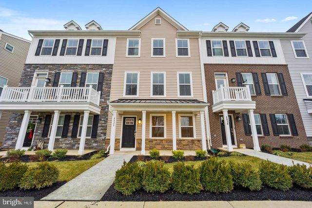 4820 STUMP RD, Pipersville, PA 18947
