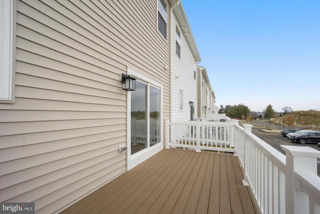 4820 STUMP RD, Pipersville, PA 18947