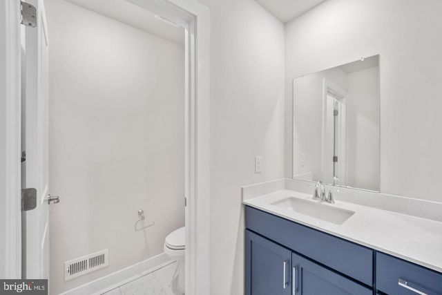 4820 STUMP RD, Pipersville, PA 18947
