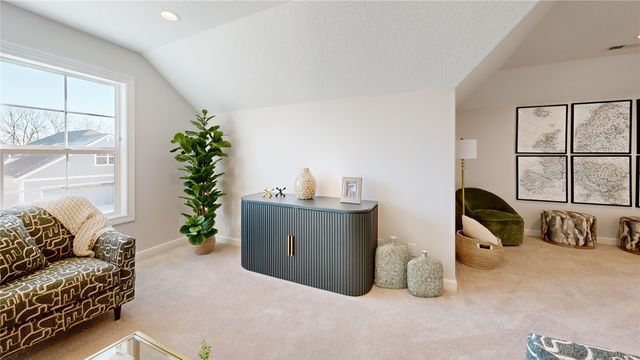 1032 NW Creekside Drive, Waukee, IA 50263